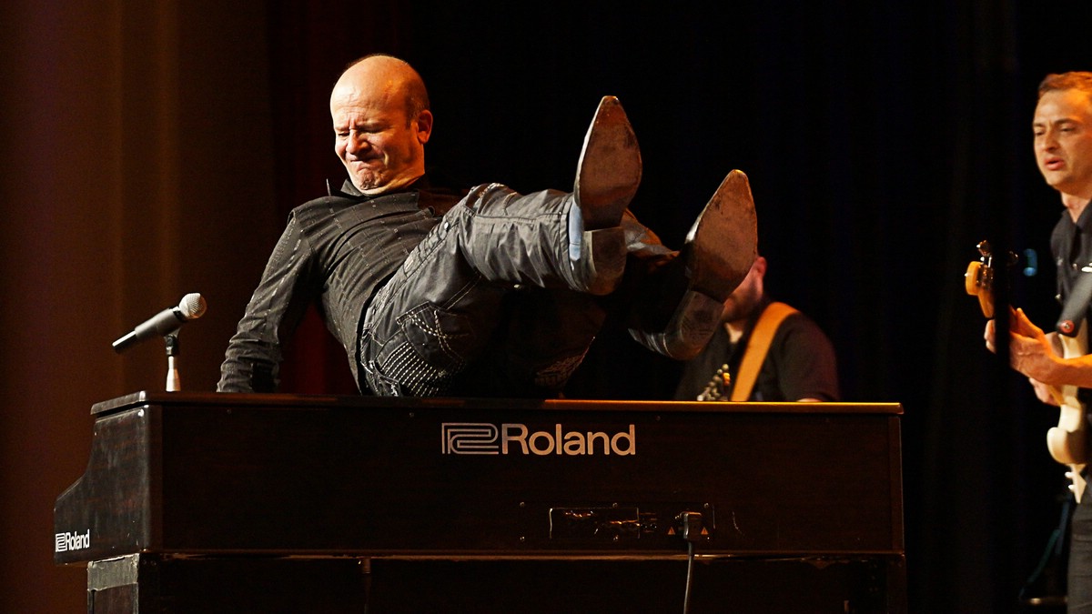 O Fotomagazin / Andy Lee Lang in der Krnberghalle Leonding - 2014